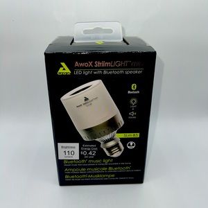 Awox striimlight Bluetooth speaker 110 lumens
